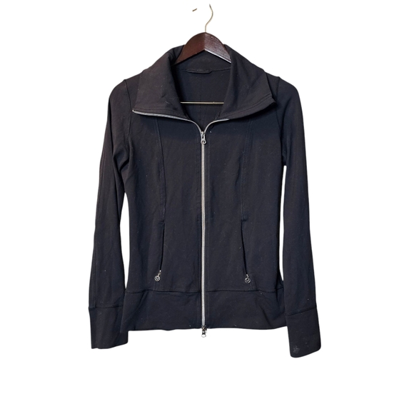 Lululemon Black Define Jacket - Full-Zip Performance Yoga Activewear - Picture 2 of 6